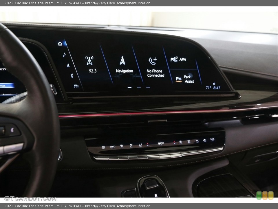 Brandy/Very Dark Atmosphere Interior Controls for the 2022 Cadillac Escalade Premium Luxury 4WD #144619292