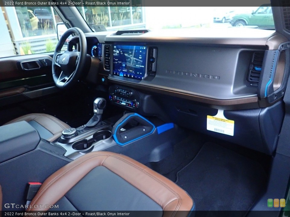 Roast/Black Onyx Interior Dashboard for the 2022 Ford Bronco Outer Banks 4x4 2-Door #144622354