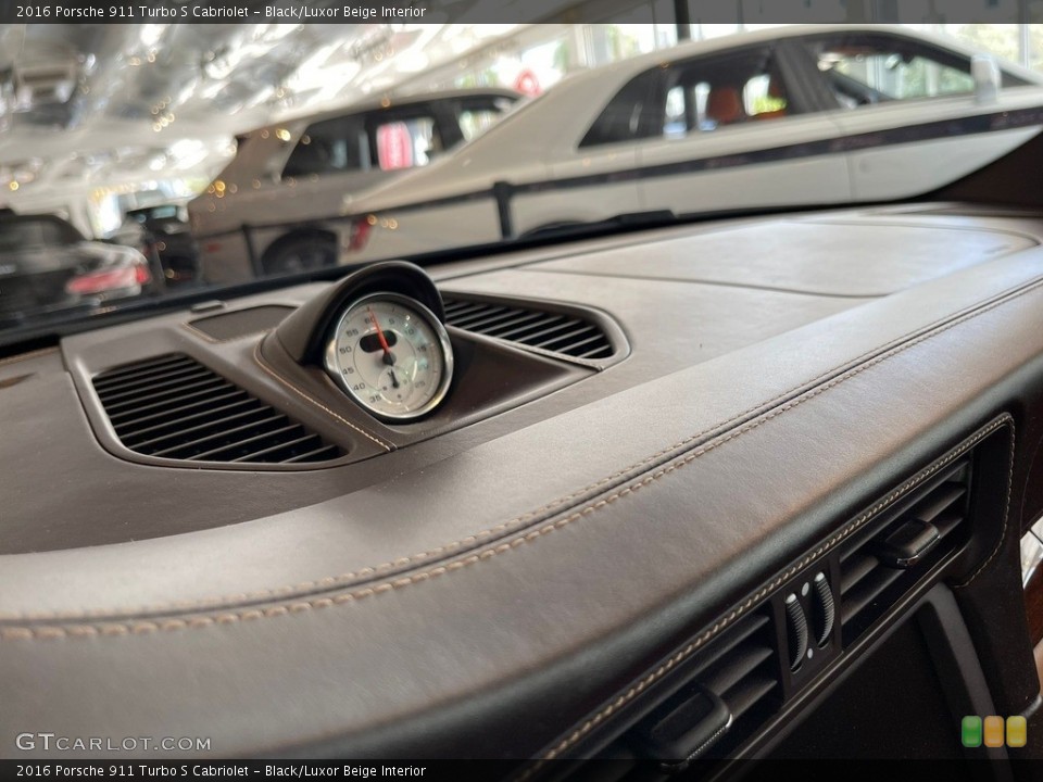 Black/Luxor Beige Interior Gauges for the 2016 Porsche 911 Turbo S Cabriolet #144627353