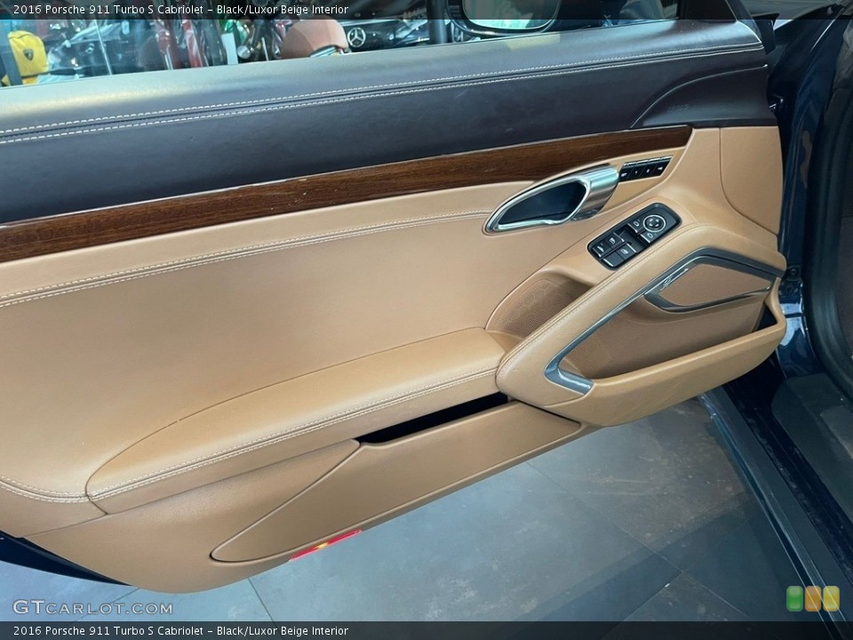 Black/Luxor Beige Interior Door Panel for the 2016 Porsche 911 Turbo S Cabriolet #144627572