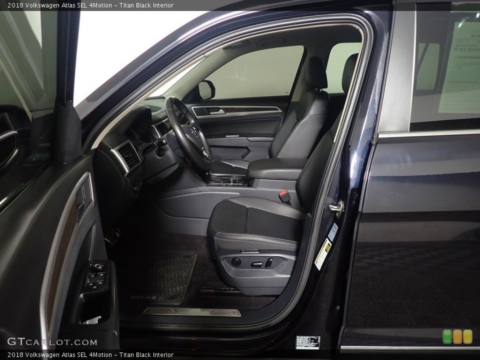 Titan Black Interior Front Seat for the 2018 Volkswagen Atlas SEL 4Motion #144642104