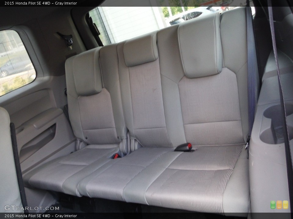 Gray Interior Rear Seat for the 2015 Honda Pilot SE 4WD #144647965