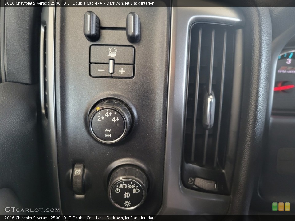 Dark Ash/Jet Black Interior Controls for the 2016 Chevrolet Silverado 2500HD LT Double Cab 4x4 #144649336