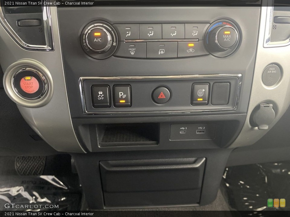 Charcoal Interior Controls for the 2021 Nissan Titan SV Crew Cab #144649942
