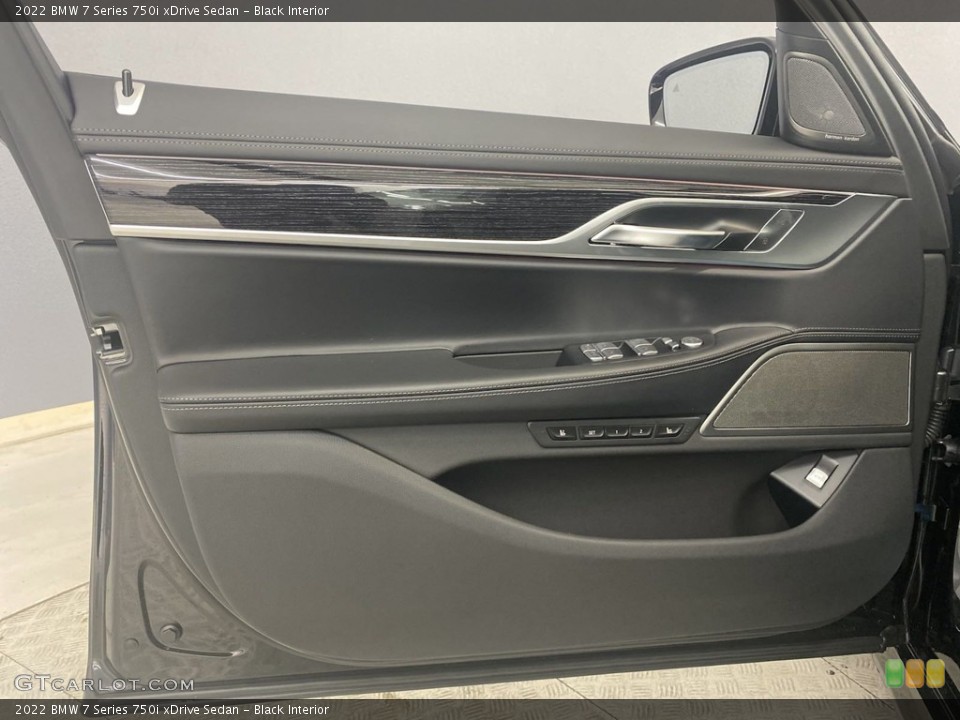 Black Interior Door Panel for the 2022 BMW 7 Series 750i xDrive Sedan #144651472