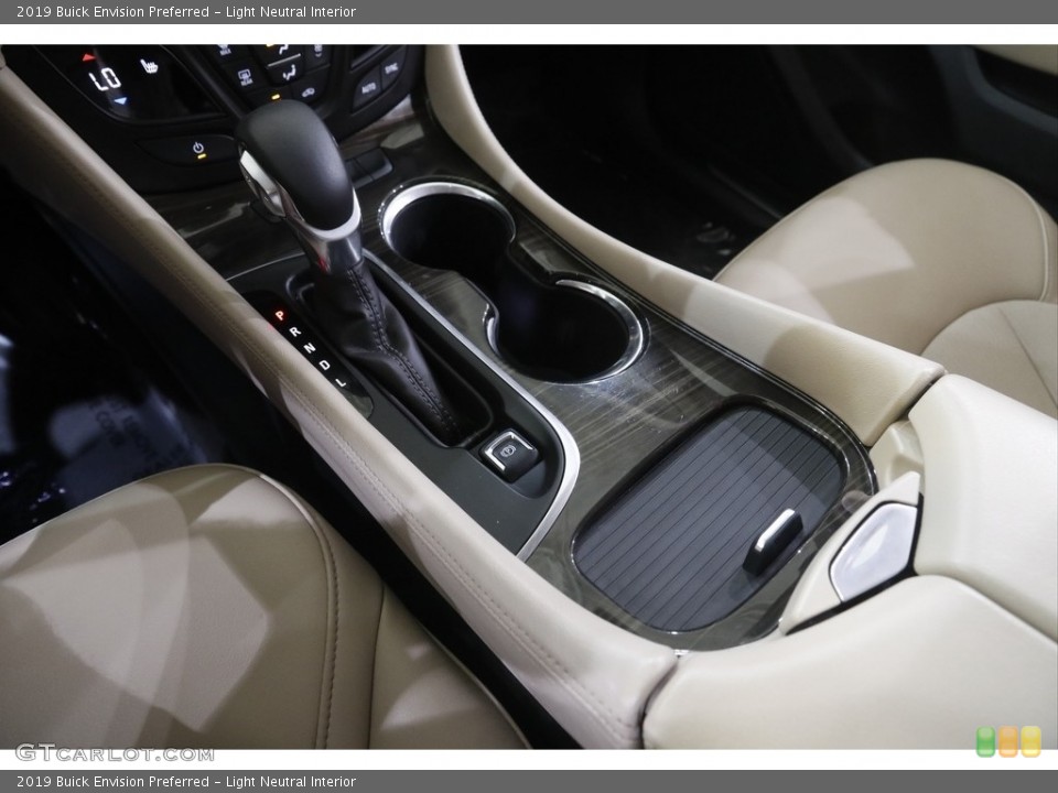 Light Neutral Interior Transmission for the 2019 Buick Envision Preferred #144654103