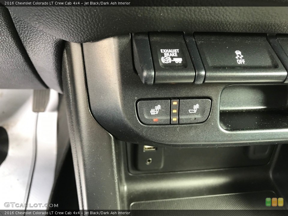 Jet Black/Dark Ash Interior Controls for the 2016 Chevrolet Colorado LT Crew Cab 4x4 #144665749