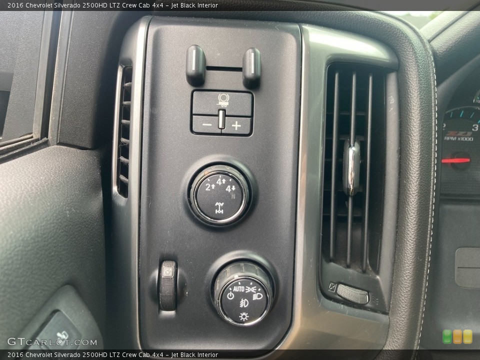 Jet Black Interior Controls for the 2016 Chevrolet Silverado 2500HD LTZ Crew Cab 4x4 #144666186