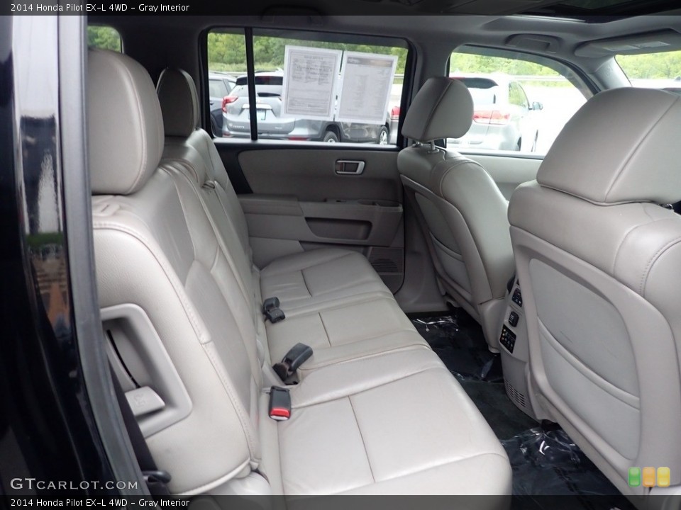 Gray Interior Rear Seat for the 2014 Honda Pilot EX-L 4WD #144670760