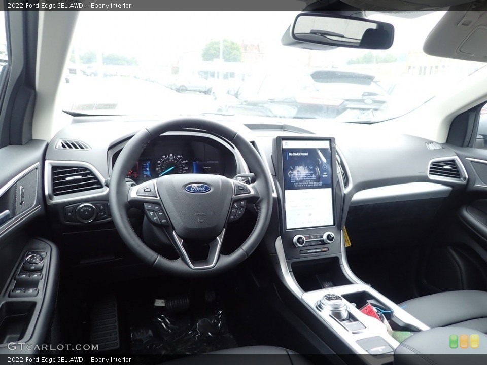 Ebony Interior Dashboard for the 2022 Ford Edge SEL AWD #144671318