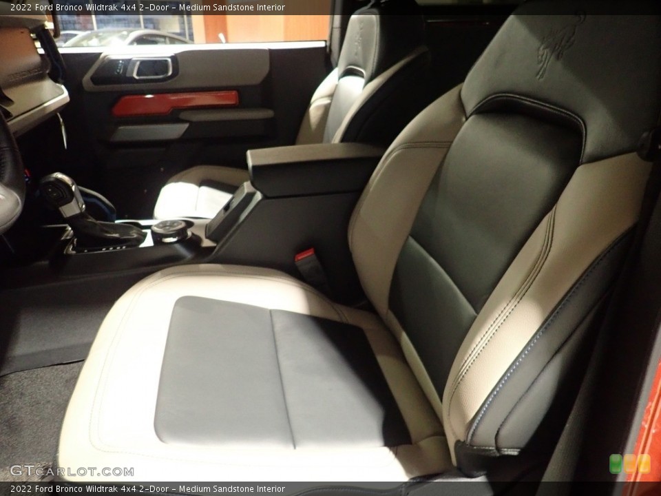 Medium Sandstone Interior Front Seat for the 2022 Ford Bronco Wildtrak 4x4 2-Door #144690402
