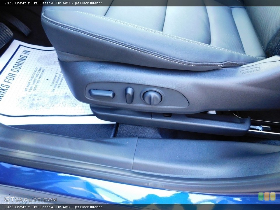 Jet Black Interior Front Seat for the 2023 Chevrolet TrailBlazer ACTIV AWD #144691108
