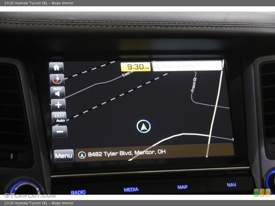 Beige Interior Controls for the 2018 Hyundai Tucson SEL #144692178