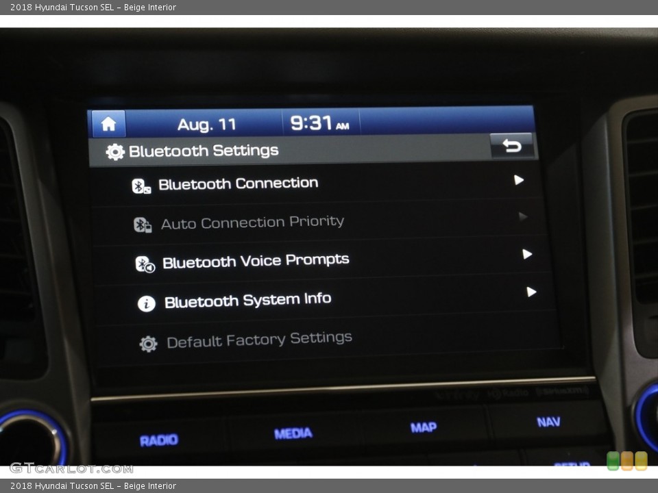 Beige Interior Controls for the 2018 Hyundai Tucson SEL #144692202
