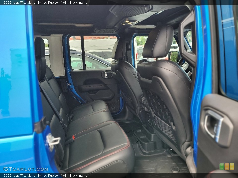 Black Interior Rear Seat for the 2022 Jeep Wrangler Unlimited Rubicon 4x4 #144709155