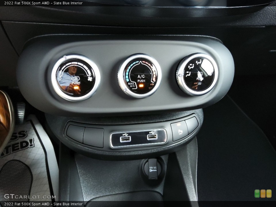 Slate Blue Interior Controls for the 2022 Fiat 500X Sport AWD #144711421