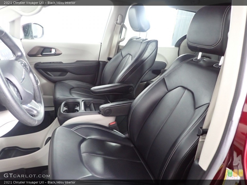 Black/Alloy Interior Photo for the 2021 Chrysler Voyager LXI #144739931