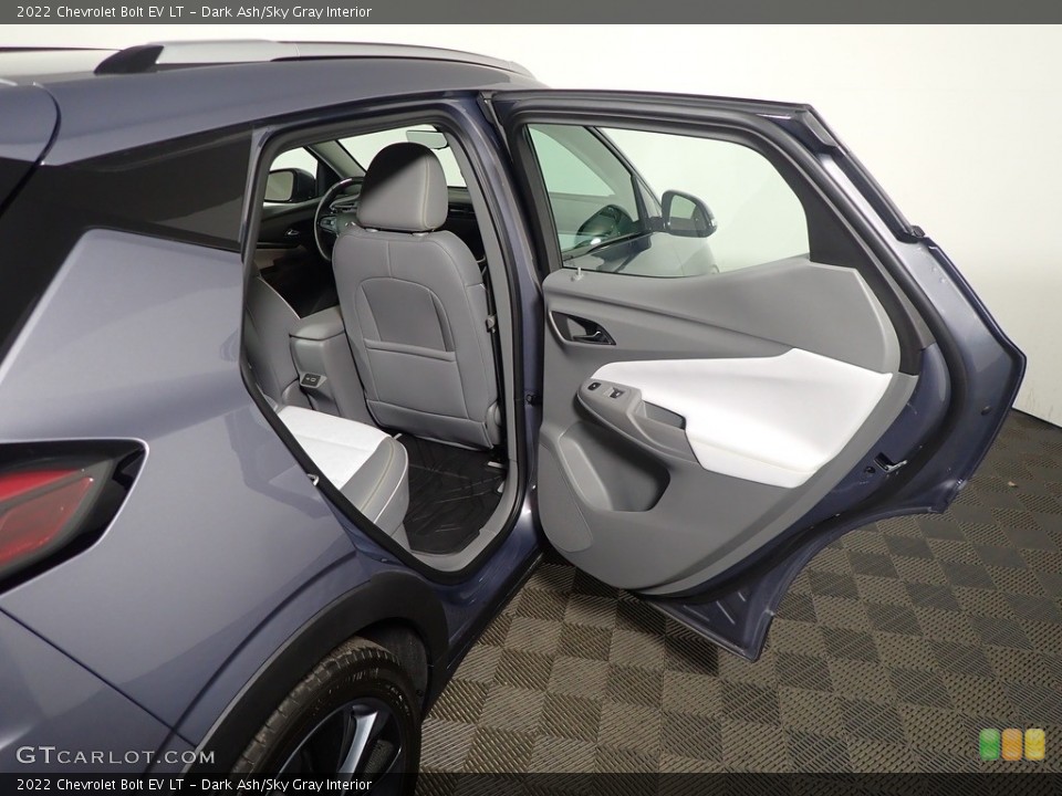 Dark Ash/Sky Gray Interior Door Panel for the 2022 Chevrolet Bolt EV LT #144740339