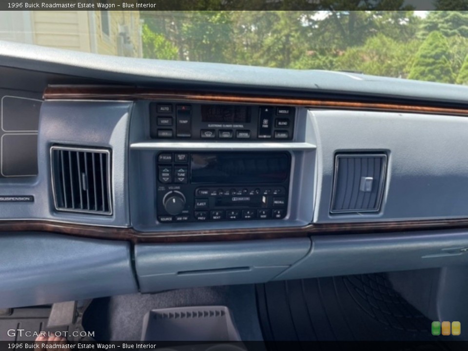Blue Interior Dashboard for the 1996 Buick Roadmaster Estate Wagon #144750067
