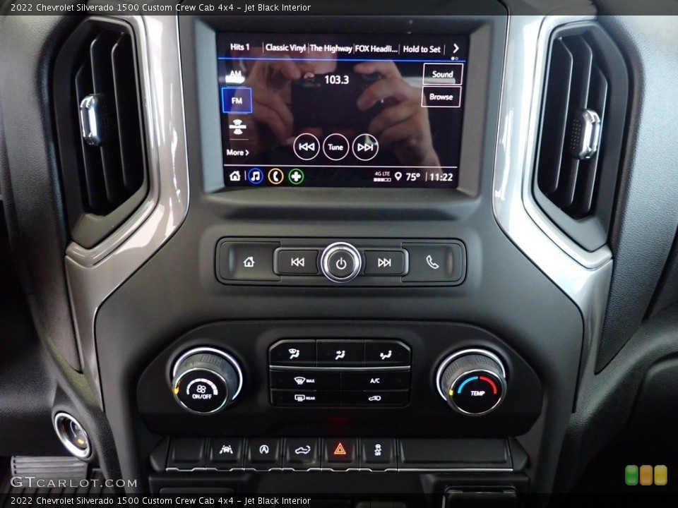Jet Black Interior Controls for the 2022 Chevrolet Silverado 1500 Custom Crew Cab 4x4 #144755086