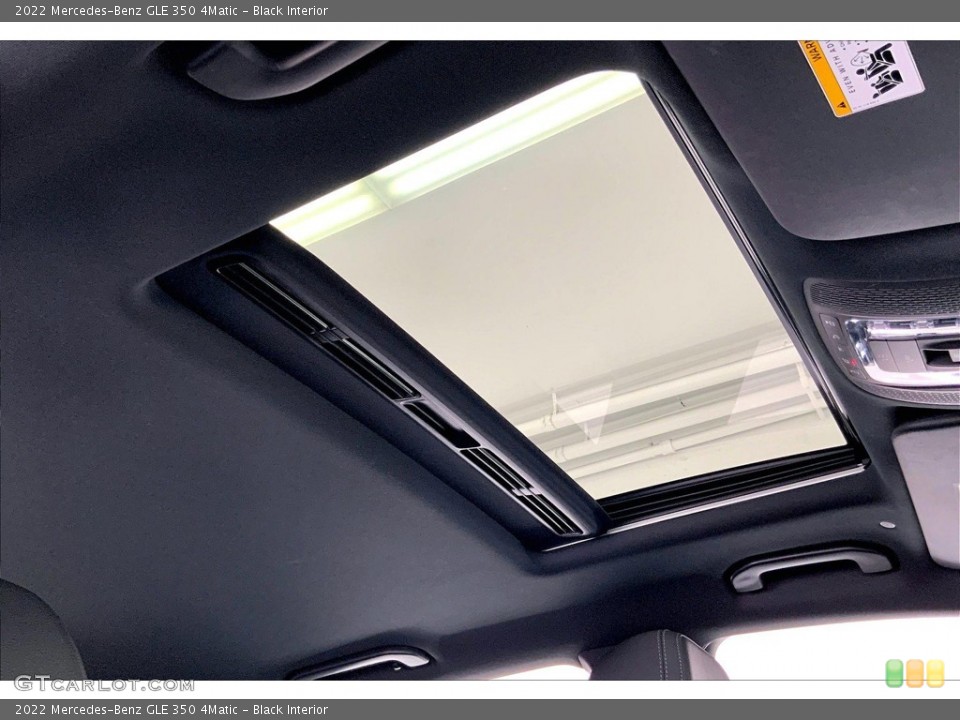 Black Interior Sunroof for the 2022 Mercedes-Benz GLE 350 4Matic #144766314