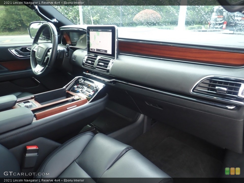 Ebony Interior Dashboard for the 2021 Lincoln Navigator L Reserve 4x4 #144774755