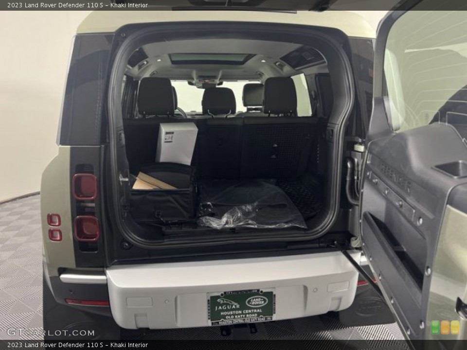Khaki Interior Trunk for the 2023 Land Rover Defender 110 S #144779546