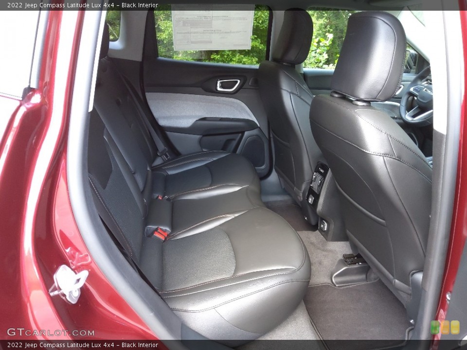 Black Interior Rear Seat for the 2022 Jeep Compass Latitude Lux 4x4 #144783578