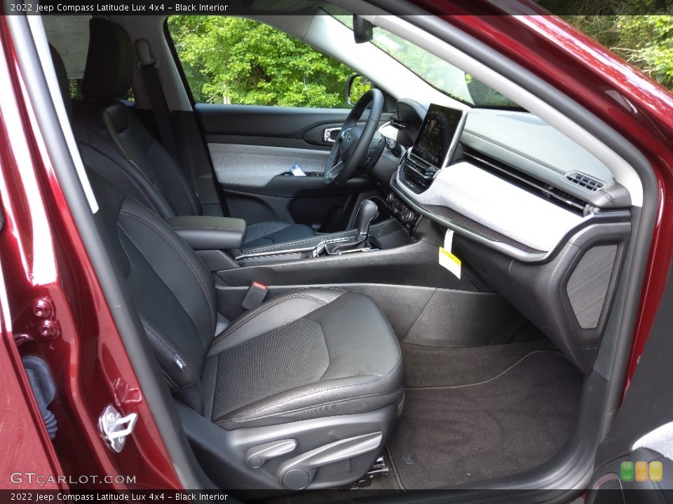 Black Interior Front Seat for the 2022 Jeep Compass Latitude Lux 4x4 #144783599