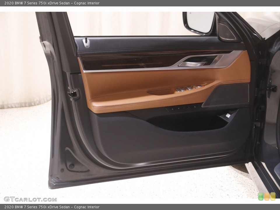 Cognac Interior Door Panel for the 2020 BMW 7 Series 750i xDrive Sedan #144785171