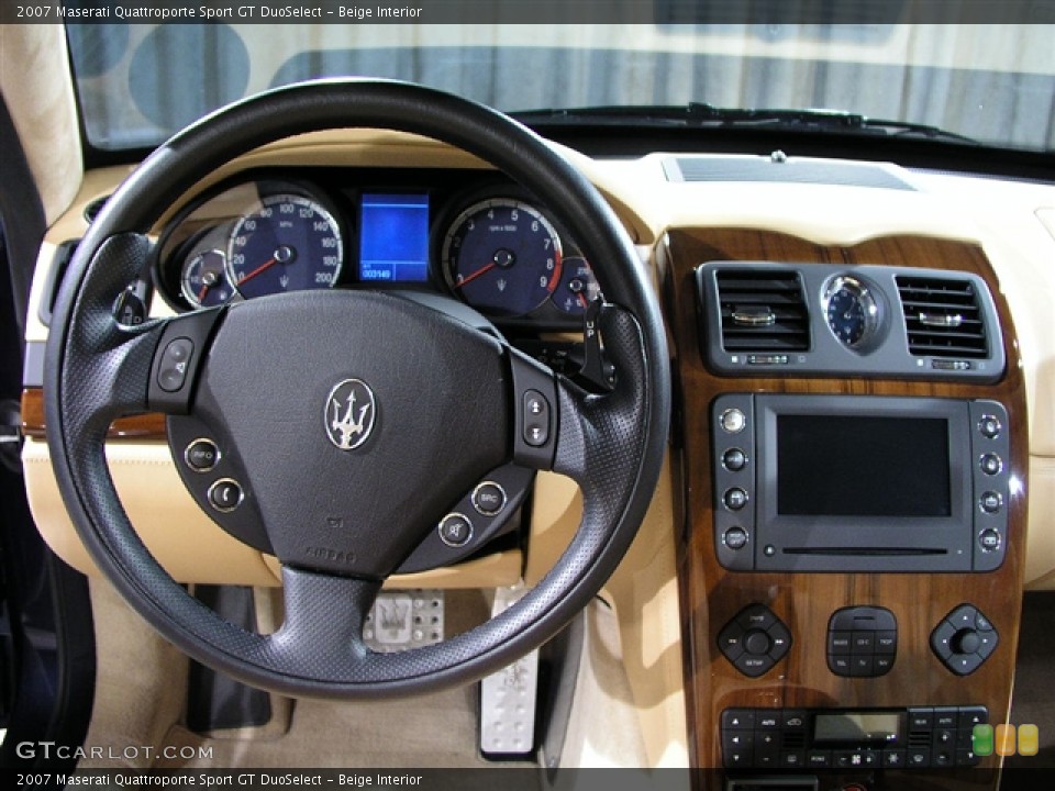 Beige Interior Dashboard for the 2007 Maserati Quattroporte Sport GT DuoSelect #144790