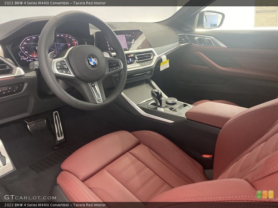 Tacora Red Interior Photo for the 2023 BMW 4 Series M440i Convertible #144799315