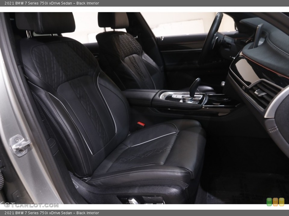 Black Interior Front Seat for the 2021 BMW 7 Series 750i xDrive Sedan #144800554