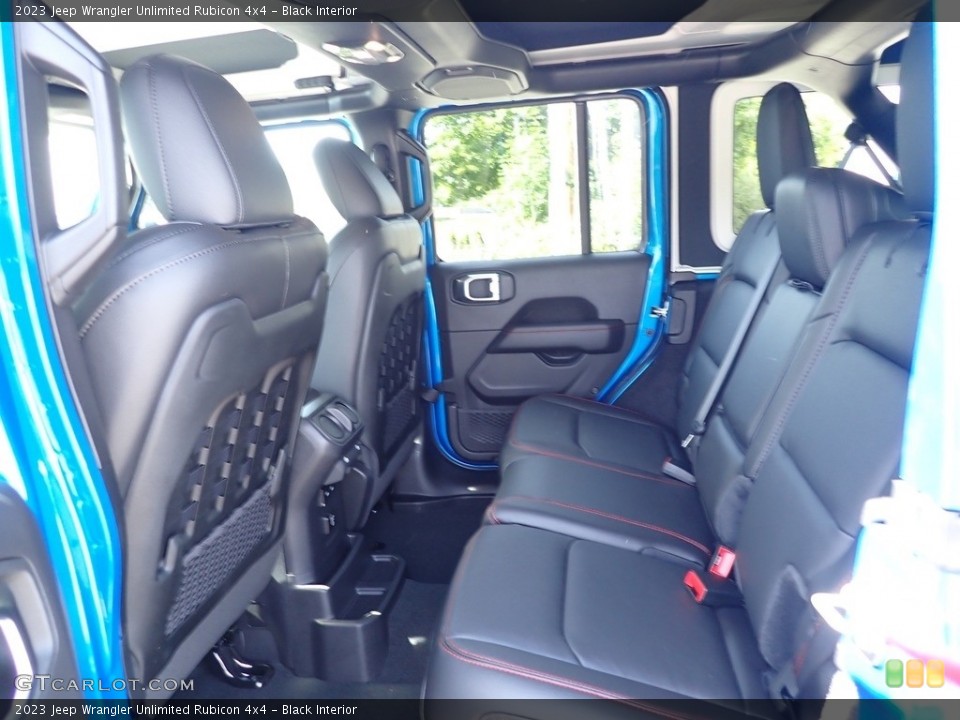 Black Interior Rear Seat for the 2023 Jeep Wrangler Unlimited Rubicon 4x4 #144815243