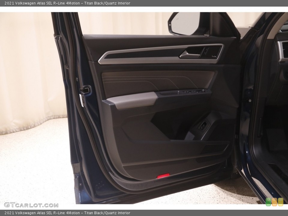 Titan Black/Quartz Interior Door Panel for the 2021 Volkswagen Atlas SEL R-Line 4Motion #144826418