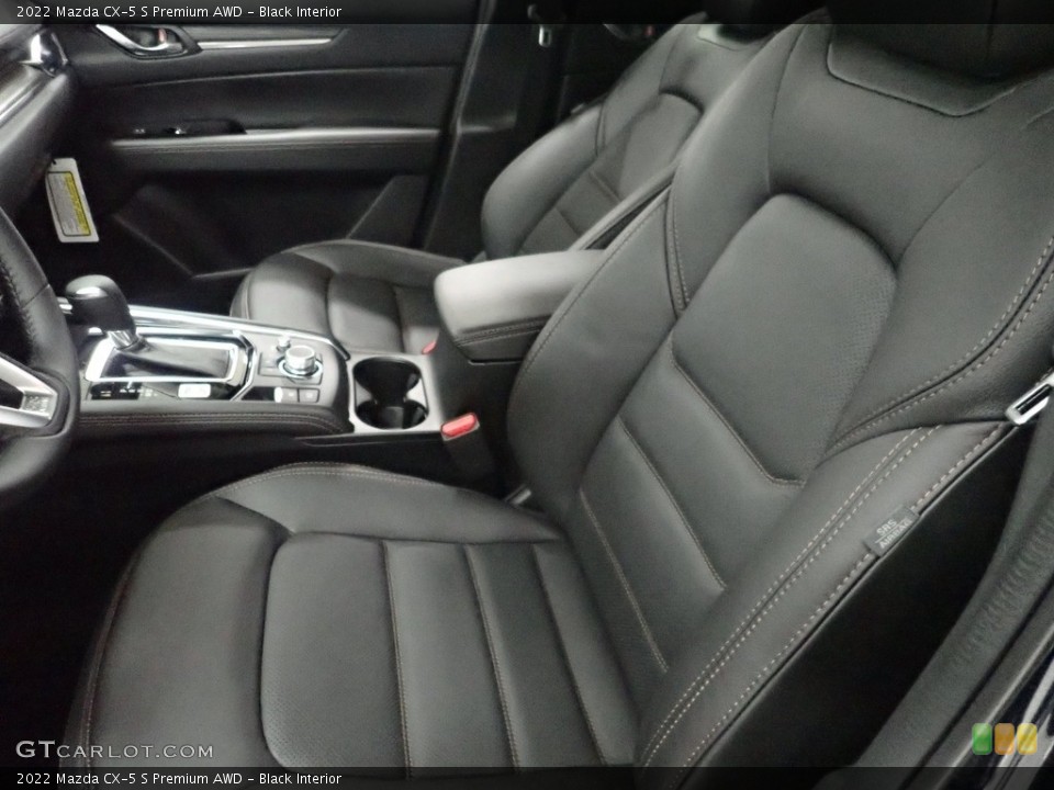 Black Interior Front Seat for the 2022 Mazda CX-5 S Premium AWD #144838349