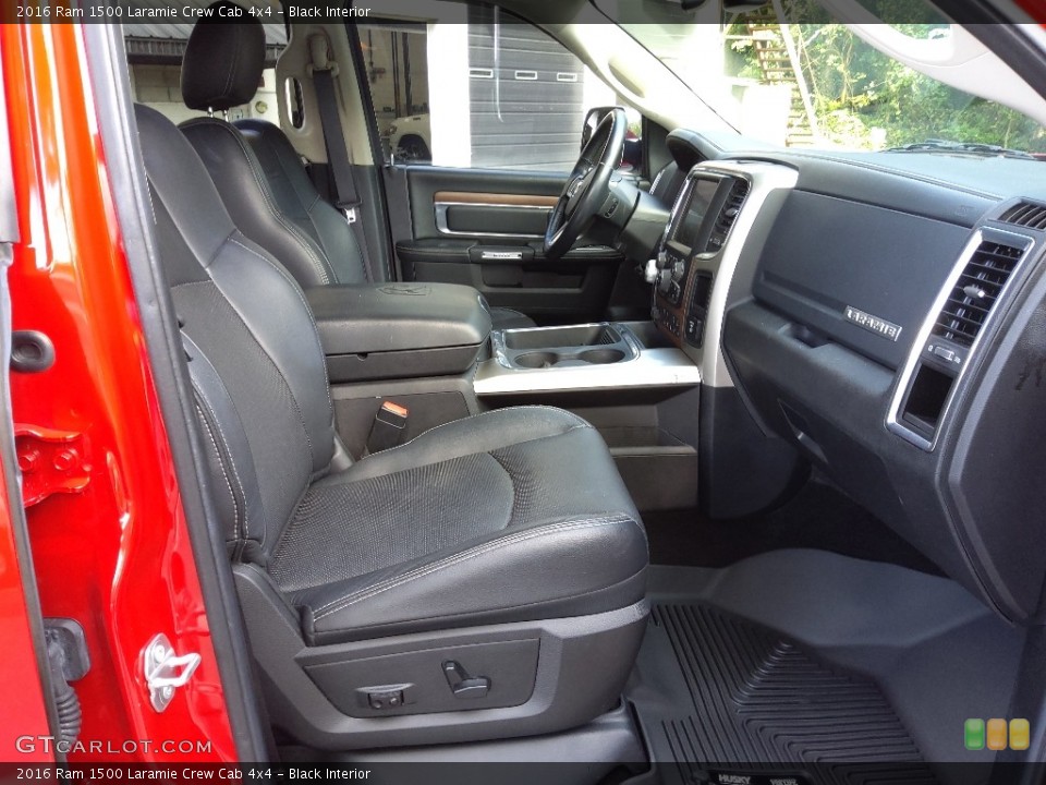Black Interior Photo for the 2016 Ram 1500 Laramie Crew Cab 4x4 #144842129