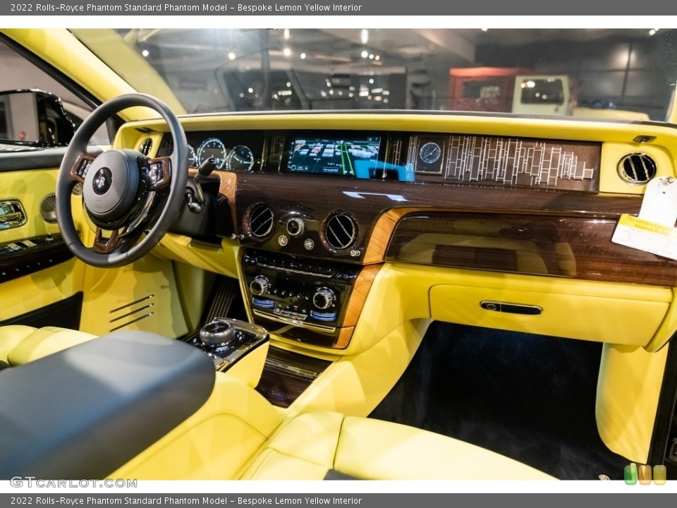 Bespoke Lemon Yellow Interior Photo for the 2022 Rolls-Royce Phantom  #144849317