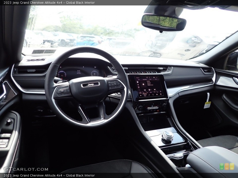 Global Black Interior Dashboard for the 2023 Jeep Grand Cherokee Altitude 4x4 #144861430