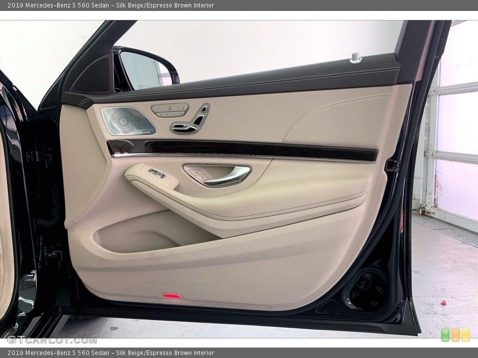 Silk Beige/Espresso Brown Interior Door Panel for the 2019 Mercedes-Benz S 560 Sedan #144863704