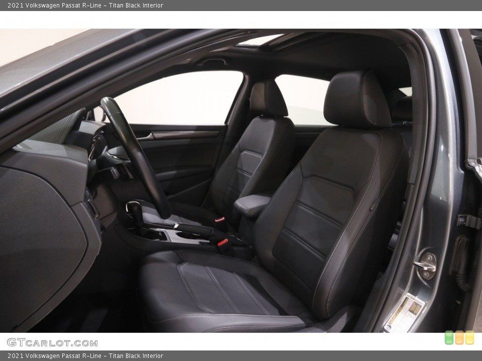 Titan Black Interior Photo for the 2021 Volkswagen Passat R-Line #144865099