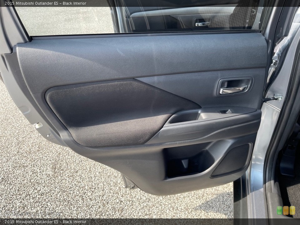 Black Interior Door Panel for the 2015 Mitsubishi Outlander ES #144867172