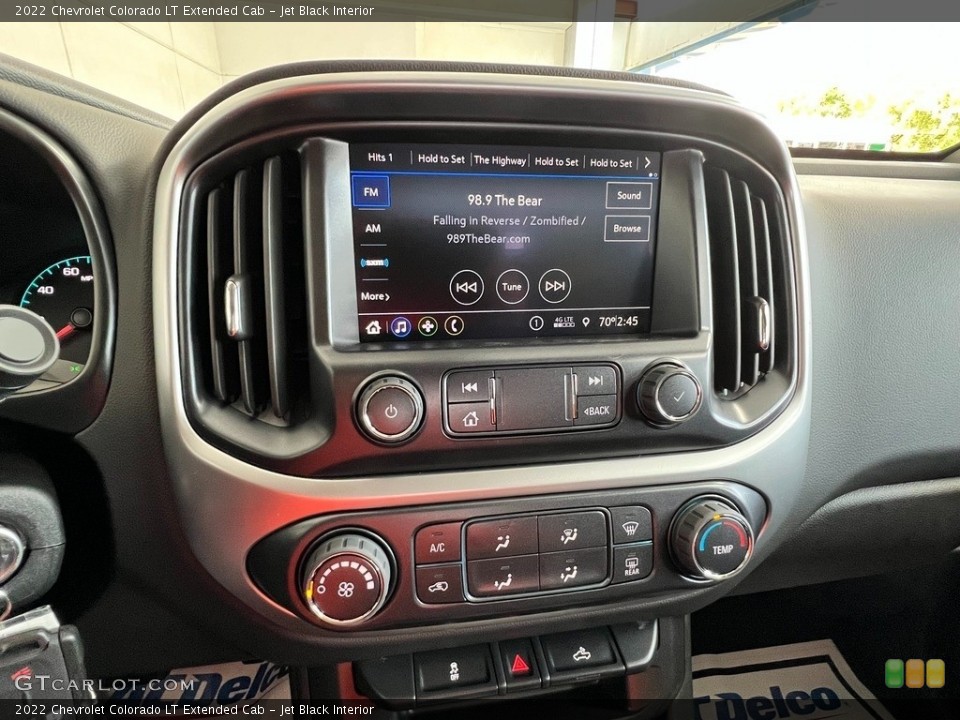 Jet Black Interior Controls for the 2022 Chevrolet Colorado LT Extended Cab #144876416