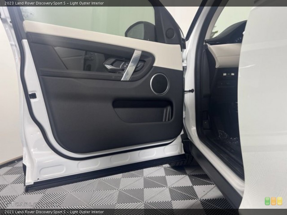 Light Oyster Interior Door Panel for the 2023 Land Rover Discovery Sport S #144881189