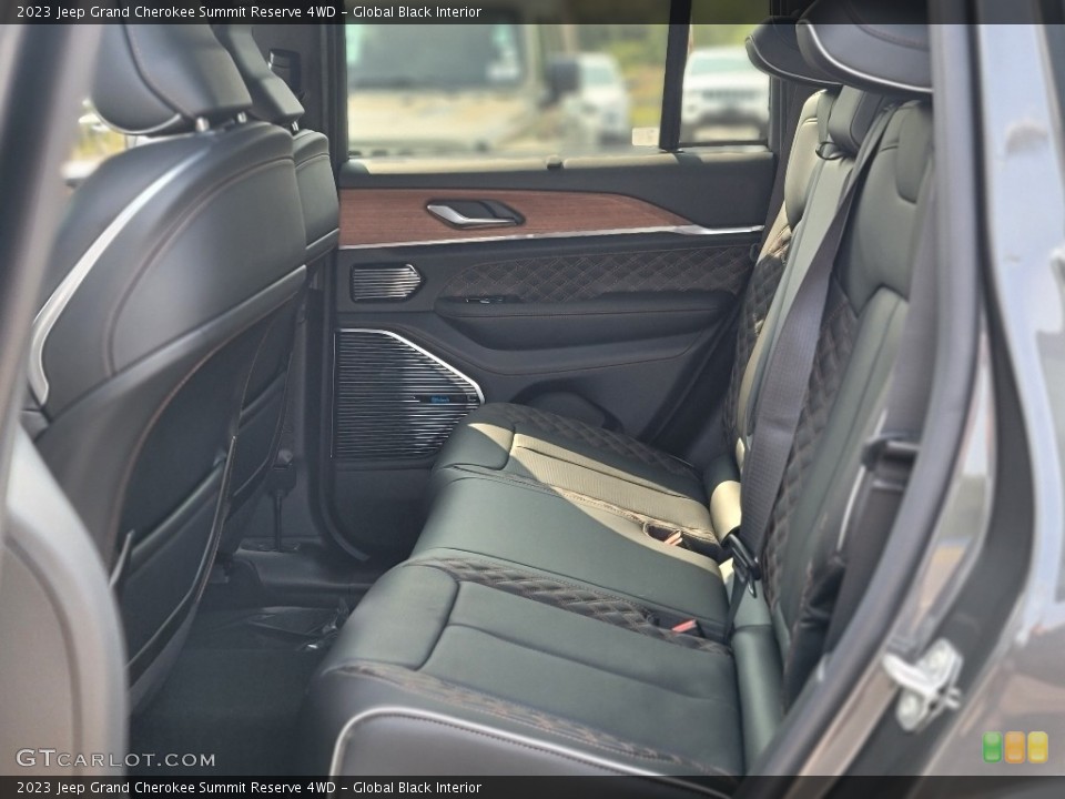 Global Black Interior Rear Seat for the 2023 Jeep Grand Cherokee Summit Reserve 4WD #144886366