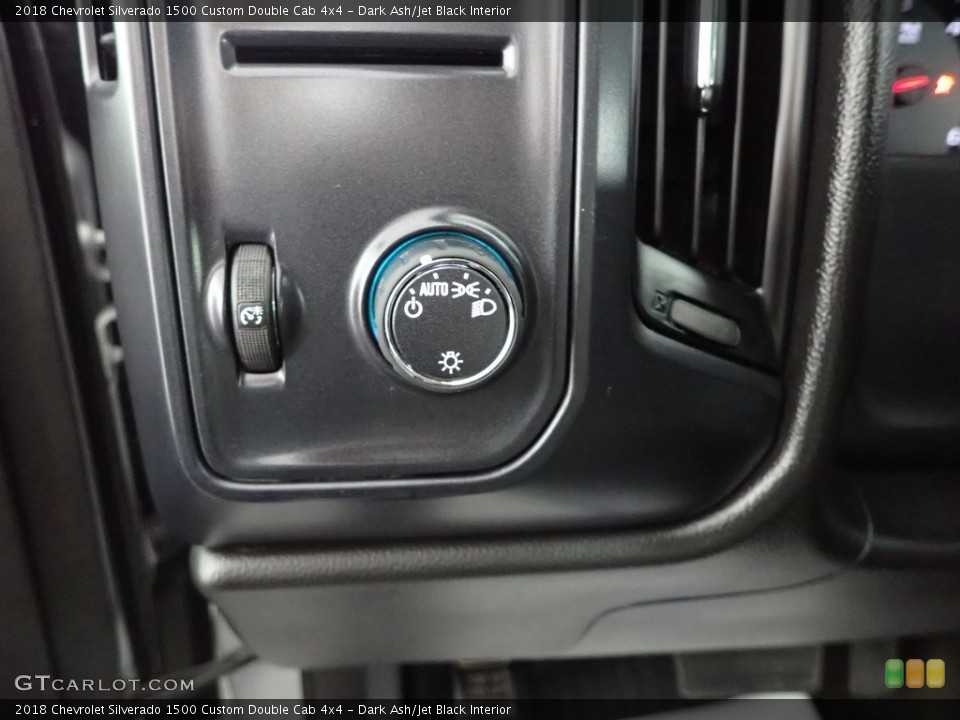 Dark Ash/Jet Black Interior Controls for the 2018 Chevrolet Silverado 1500 Custom Double Cab 4x4 #144912961