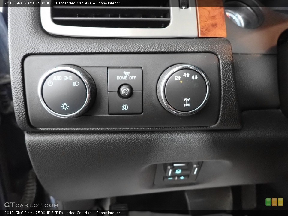 Ebony Interior Controls for the 2013 GMC Sierra 2500HD SLT Extended Cab 4x4 #144915985