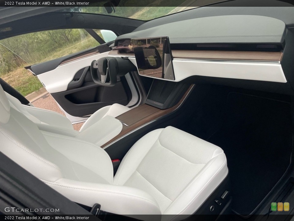 White/Black 2022 Tesla Model X Interiors