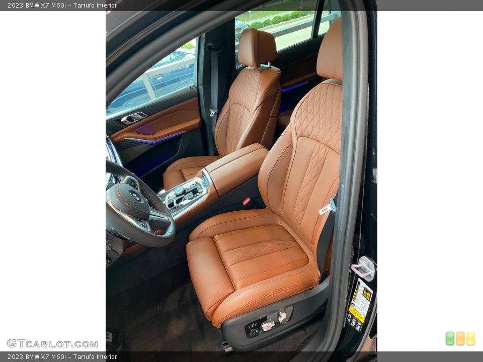 Tartufo Interior Photo for the 2023 BMW X7 M60i #144925855
