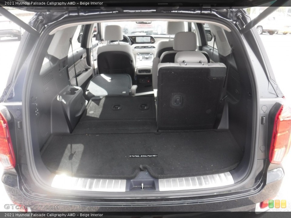 Beige Interior Trunk for the 2021 Hyundai Palisade Calligraphy AWD #144943548